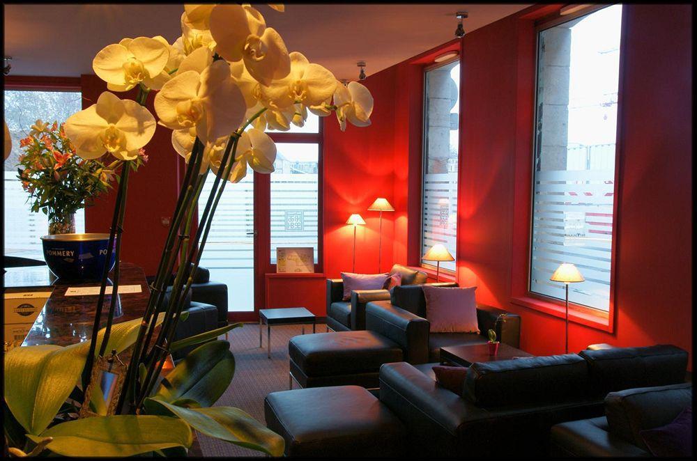 Best Western Hotel De La Breche Niort Dalaman gambar