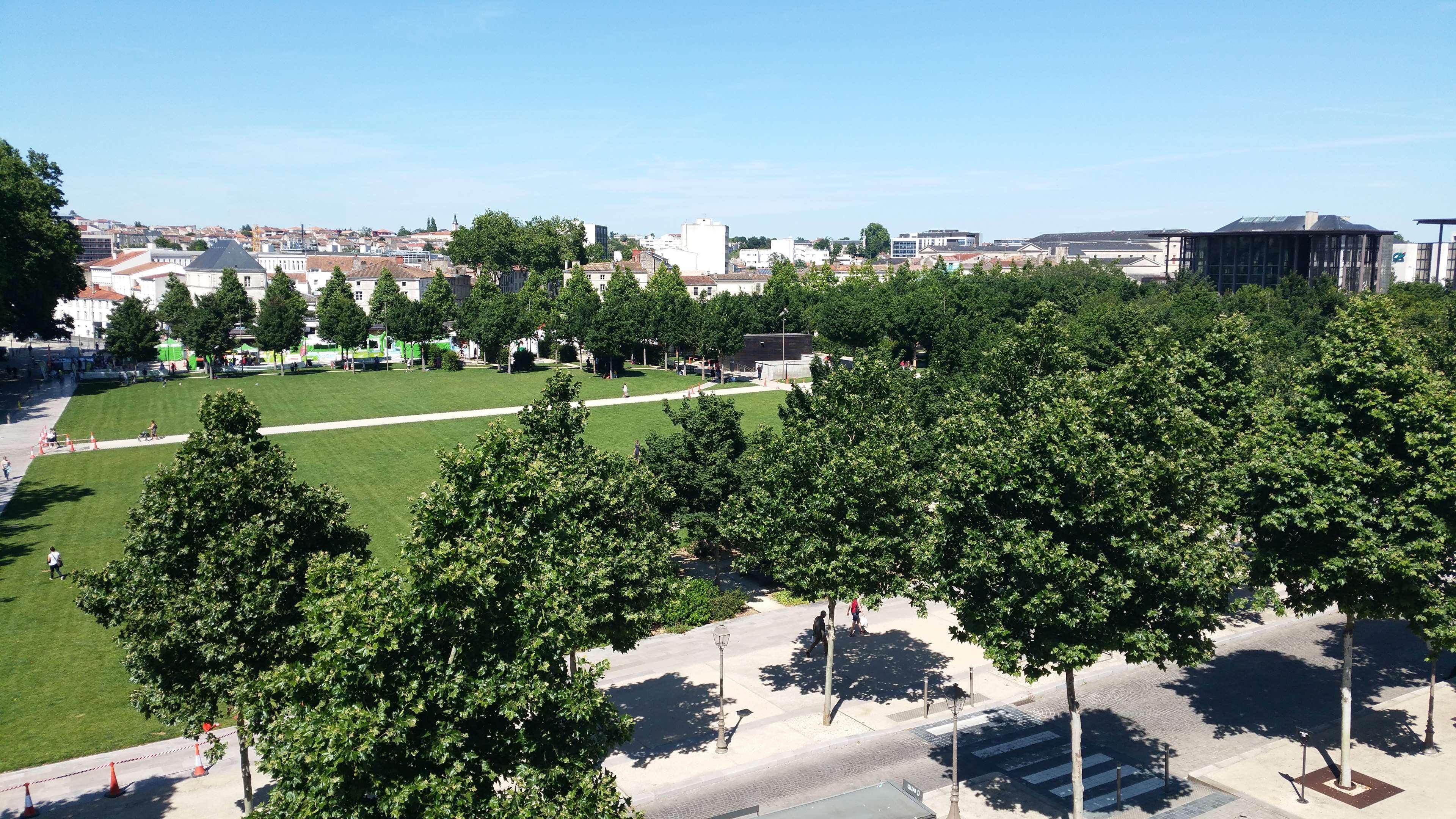 Best Western Hotel De La Breche Niort Luaran gambar