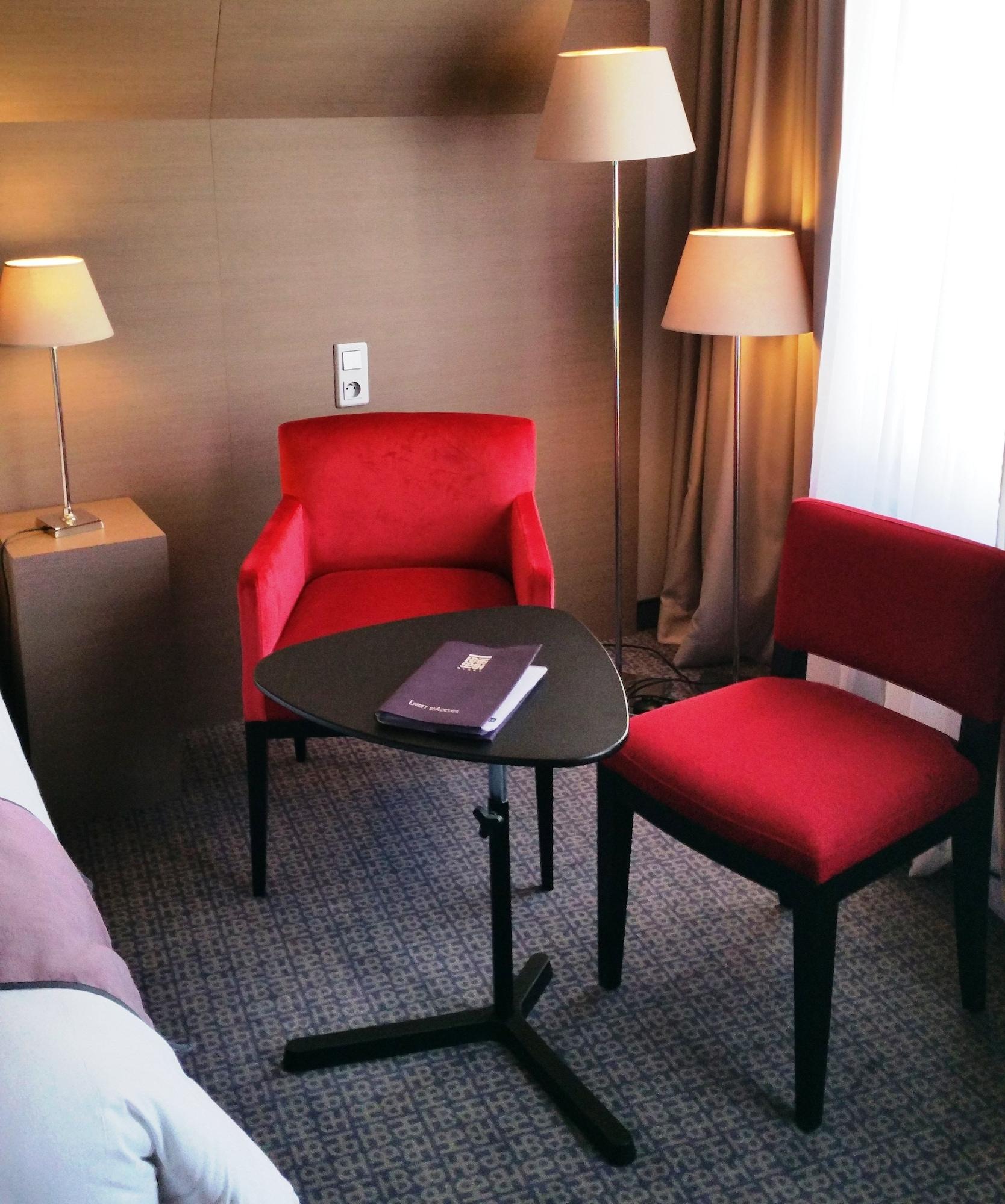 Best Western Hotel De La Breche Niort Luaran gambar